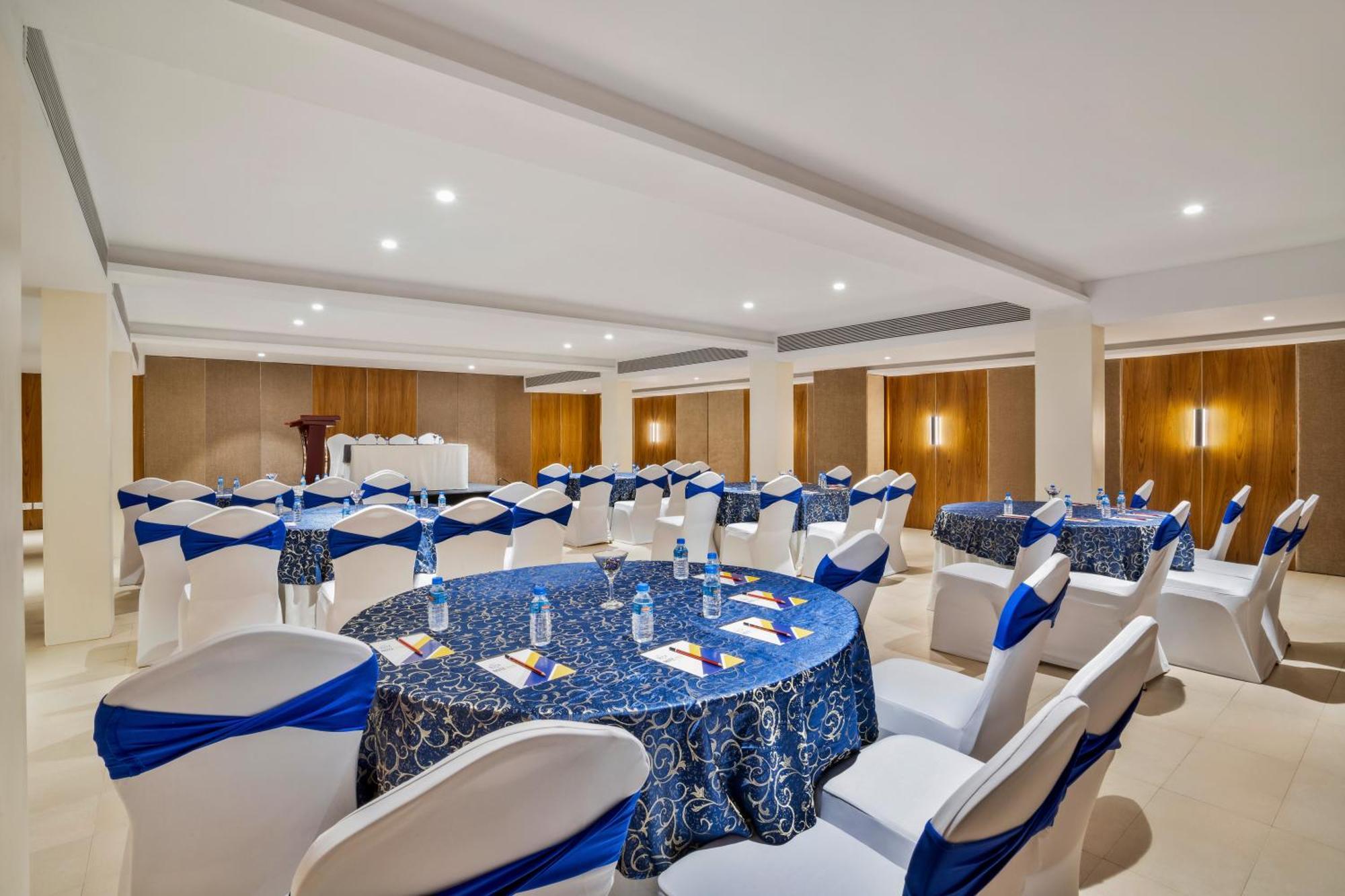 De Mandarin Hotel Goa Candolim Eksteriør billede